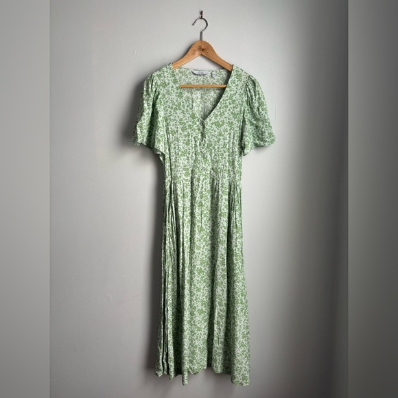 & Other Stories Dresses & Skirts - & Other Stories Green Floral Midi Dress